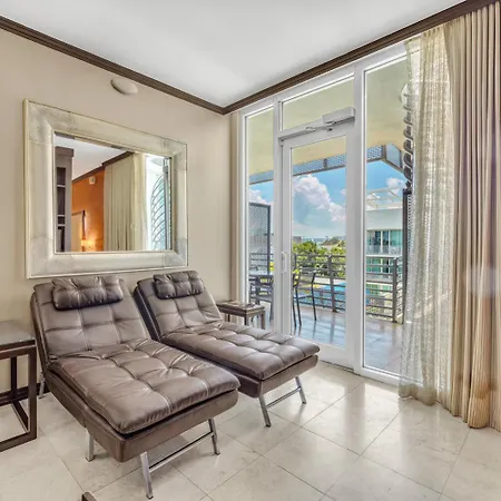 Large Suites On Ocean Drive With Direct Access To The Beach Miami Beach Exterior photo