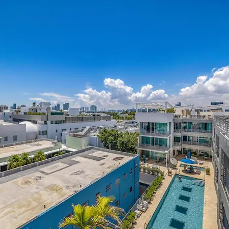 Large Suites On Ocean Drive With Direct Access To The Beach Miami Beach Exterior photo