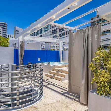 Large Suites On Ocean Drive With Direct Access To The Beach Miami Beach Exterior photo