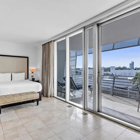 Large Suites On Ocean Drive With Direct Access To The Beach Miami Beach Exterior photo