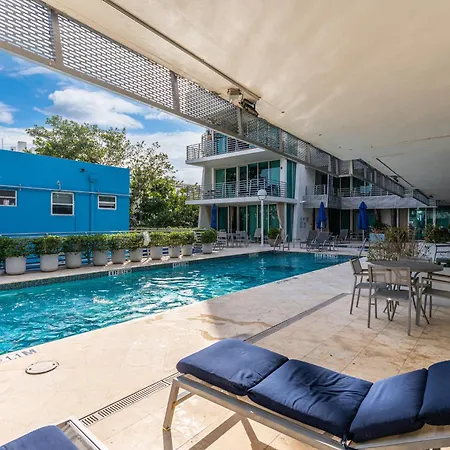 Large Suites On Ocean Drive With Direct Access To The Beach Miami Beach Exterior photo