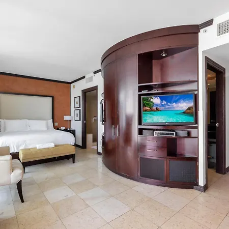 Large Suites On Ocean Drive With Direct Access To The Beach Miami Beach Exterior photo