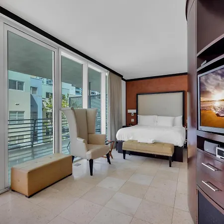 Large Suites On Ocean Drive With Direct Access To The Beach Miami Beach Exterior photo