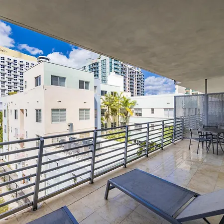 Large Suites On Ocean Drive With Direct Access To The Beach Miami Beach Exterior photo