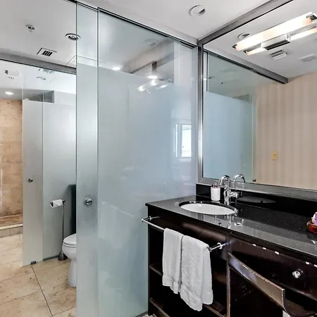 Large Suites On Ocean Drive With Direct Access To The Beach Miami Beach Exterior photo